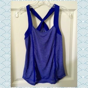 💕Lululemon top💕